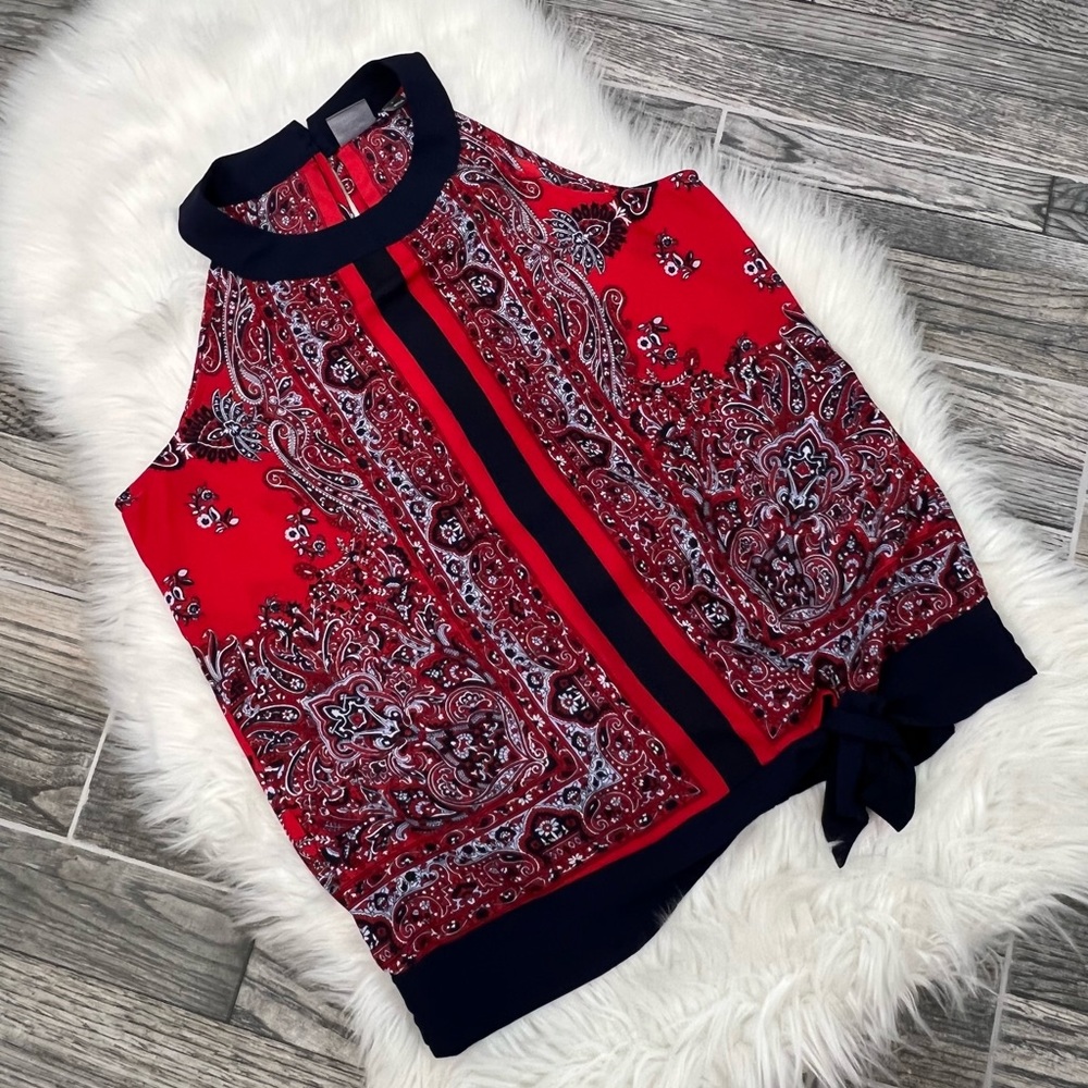 Soho New York & Company Paisley Sleeveless Blouse